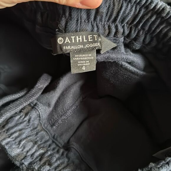 Athleta Farallon Stratum Camo Jogger Navy 4 - Picture 6 of 6